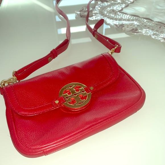 Small Tory Burch Crossbody - Picture 1 of 6